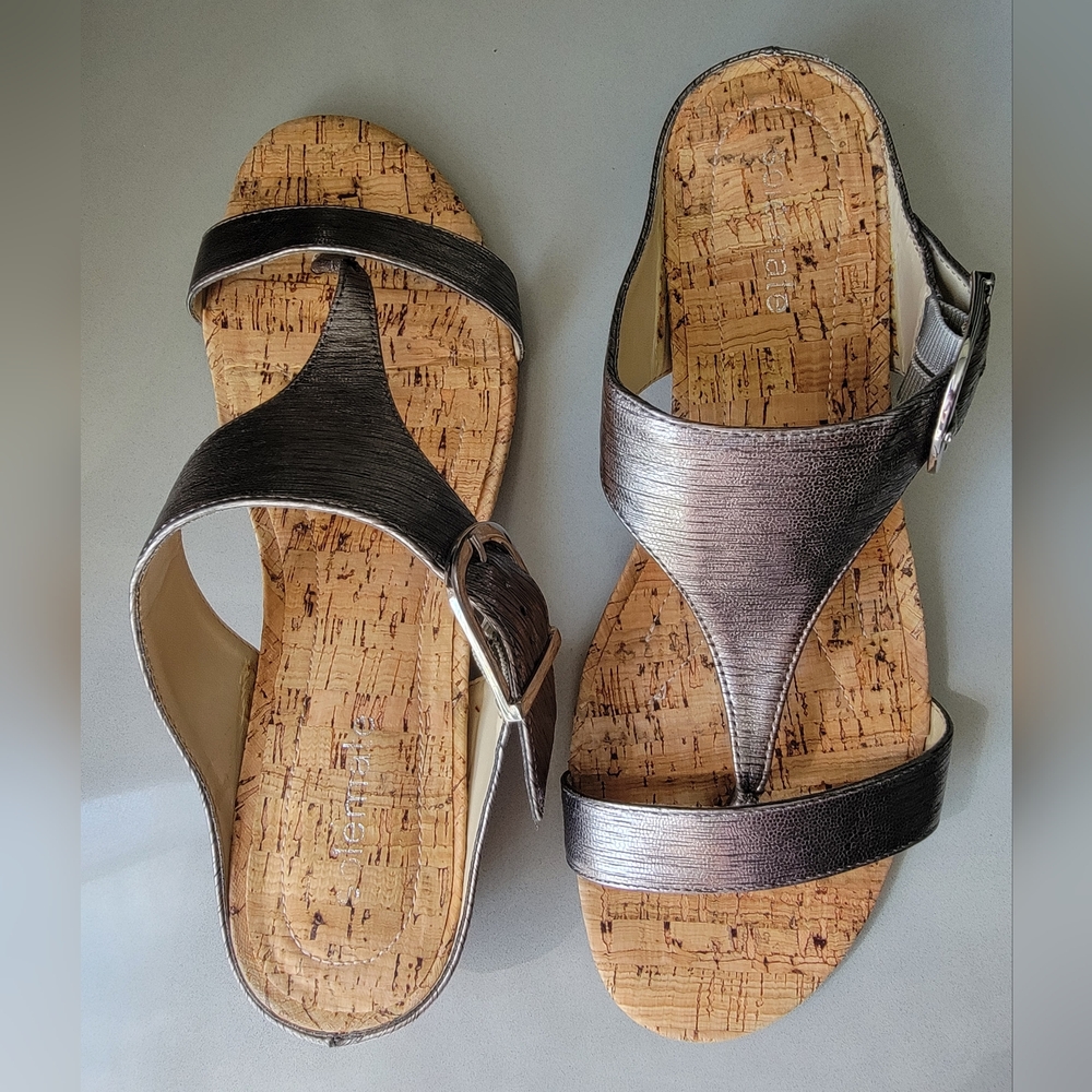 Solemate women's sandals